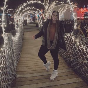 Meet your Posher, Amy